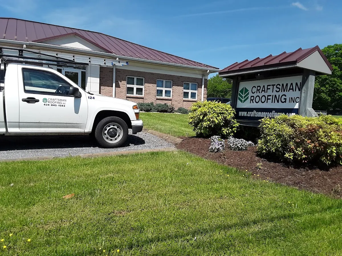 Quality Ice Dam Removal by experienced craftsmen in Moberly